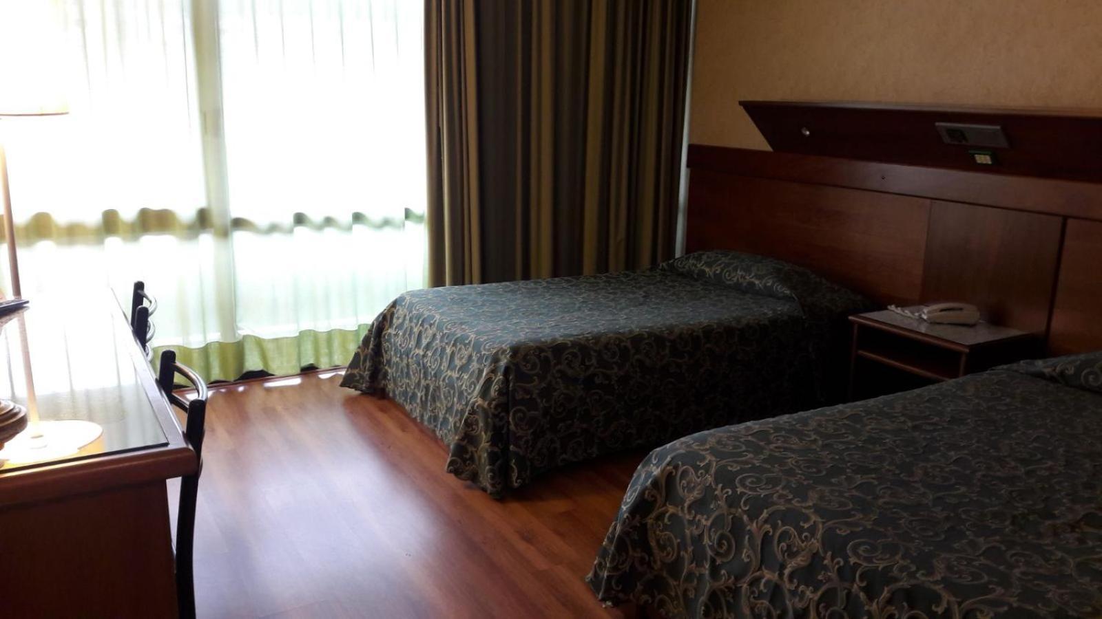 Hotel Lago Verde Serravalle Pistoiese Exterior photo